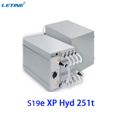 Bitmain Antminer S19 XP Hydro ASIC Miner 5522W für BTC/BCH/BSV